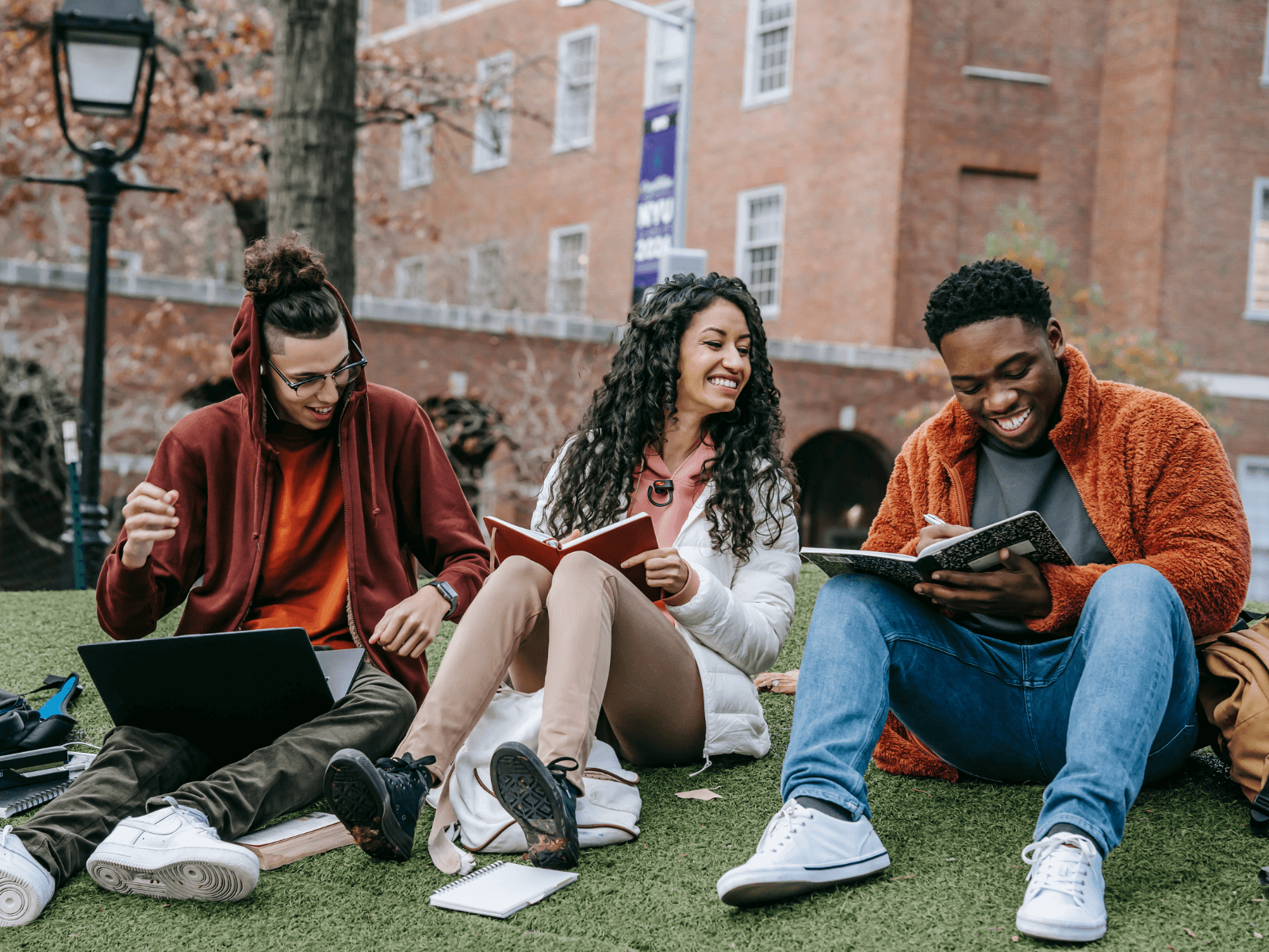 Best Swag Ideas for Interns and University Recruiting